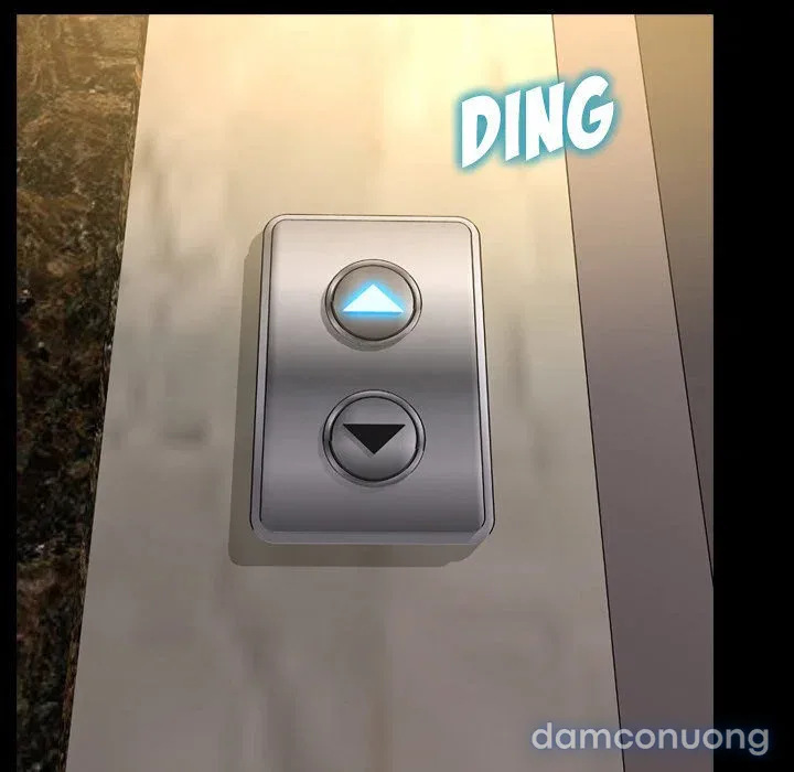 Em gái bán hàng sextoy 