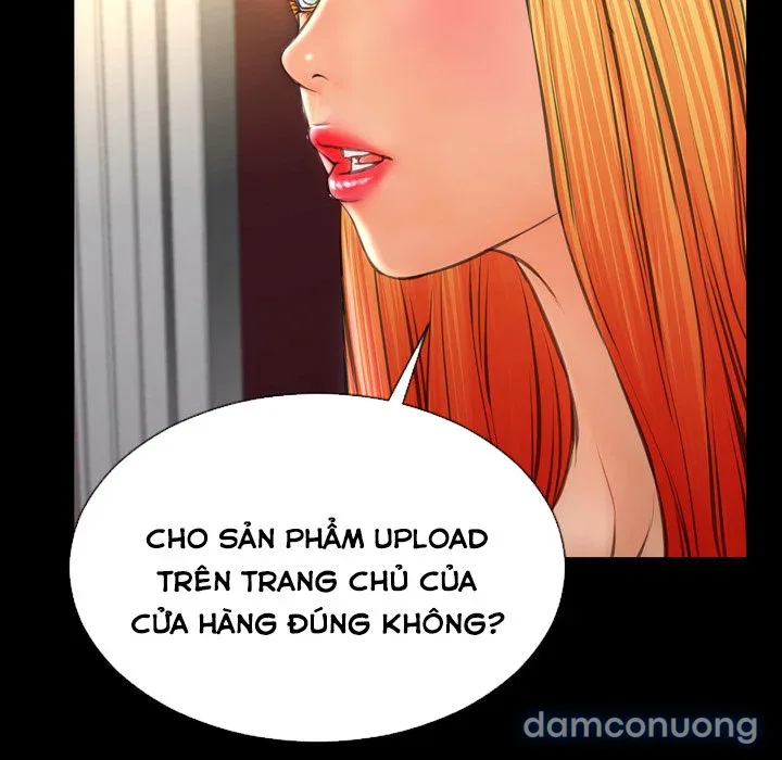 Em gái bán hàng sextoy 