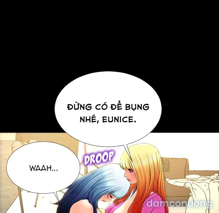 Em gái bán hàng sextoy 