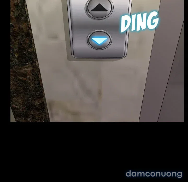 Em gái bán hàng sextoy 