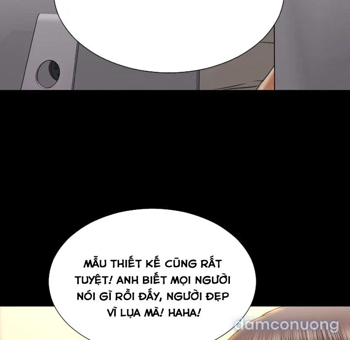 Em gái bán hàng sextoy 