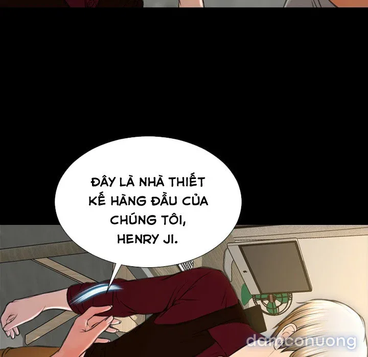 Em gái bán hàng sextoy 