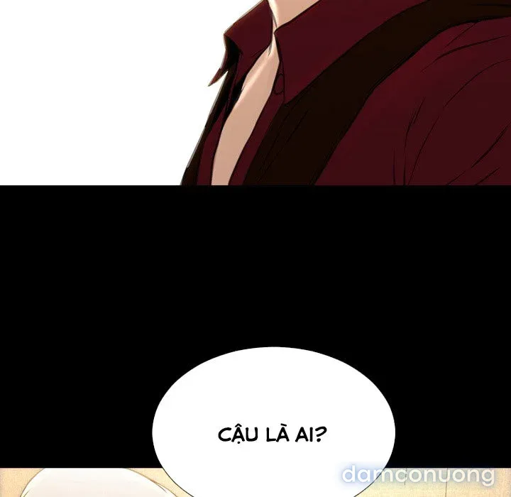Em gái bán hàng sextoy 