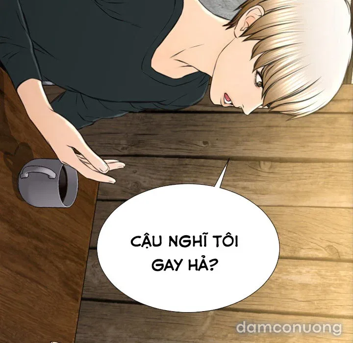 Em gái bán hàng sextoy 