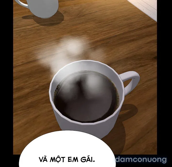 Em gái bán hàng sextoy 