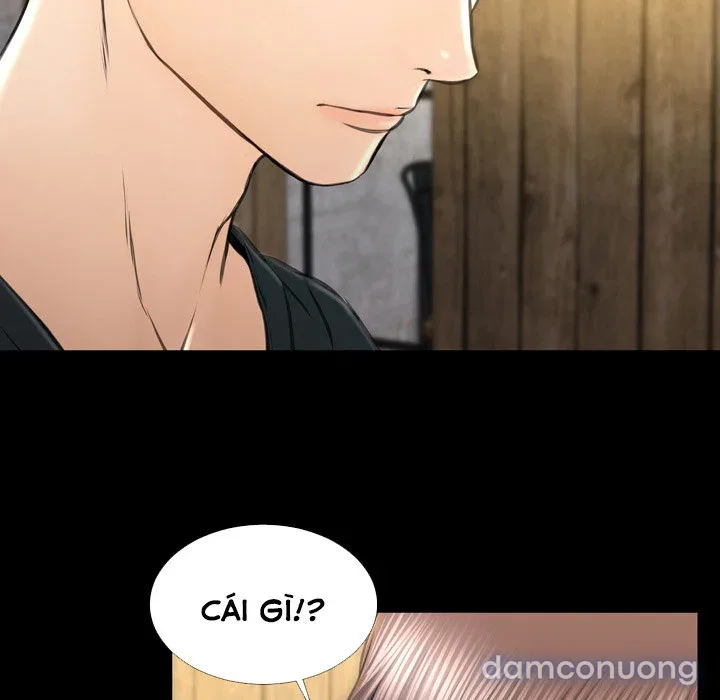 Em gái bán hàng sextoy 