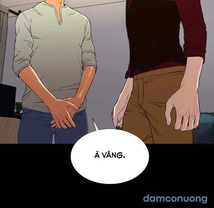 Em gái bán hàng sextoy 