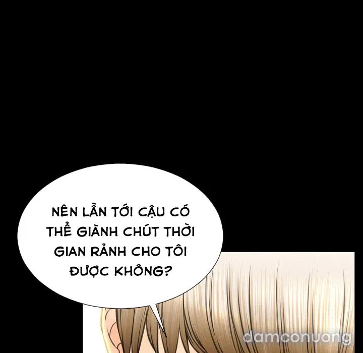 Em gái bán hàng sextoy 