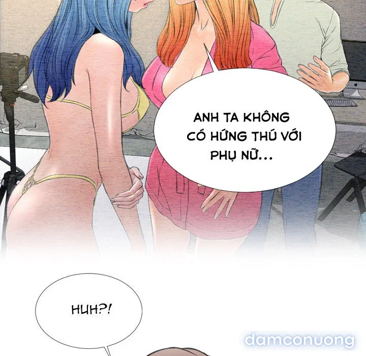 Em gái bán hàng sextoy 