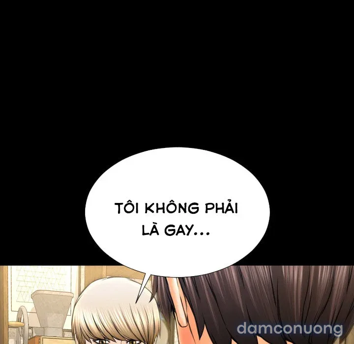 Em gái bán hàng sextoy 