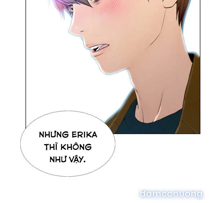 Em gái bán hàng sextoy 