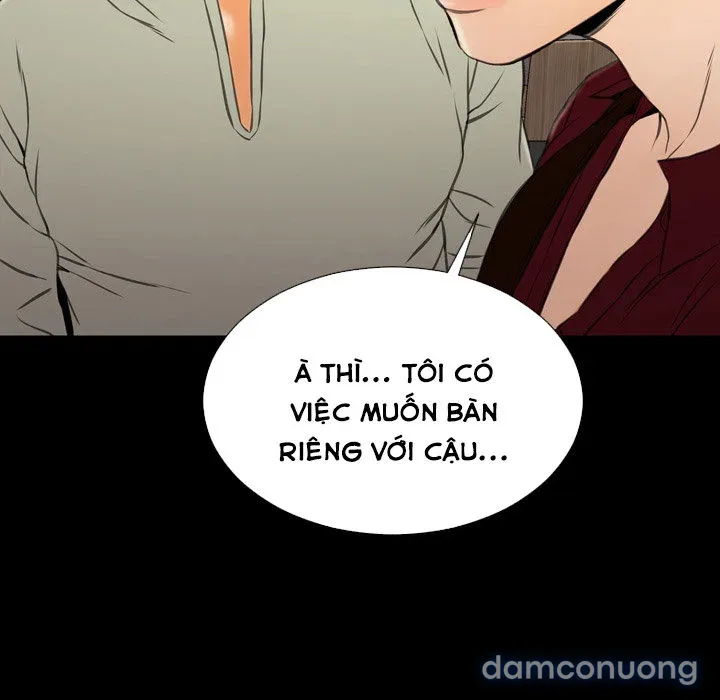 Em gái bán hàng sextoy 