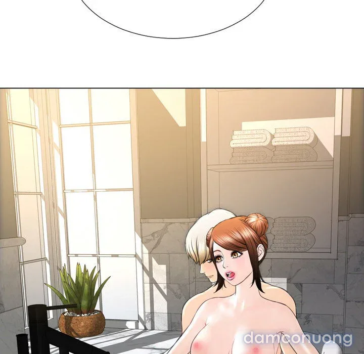 Em gái bán hàng sextoy 