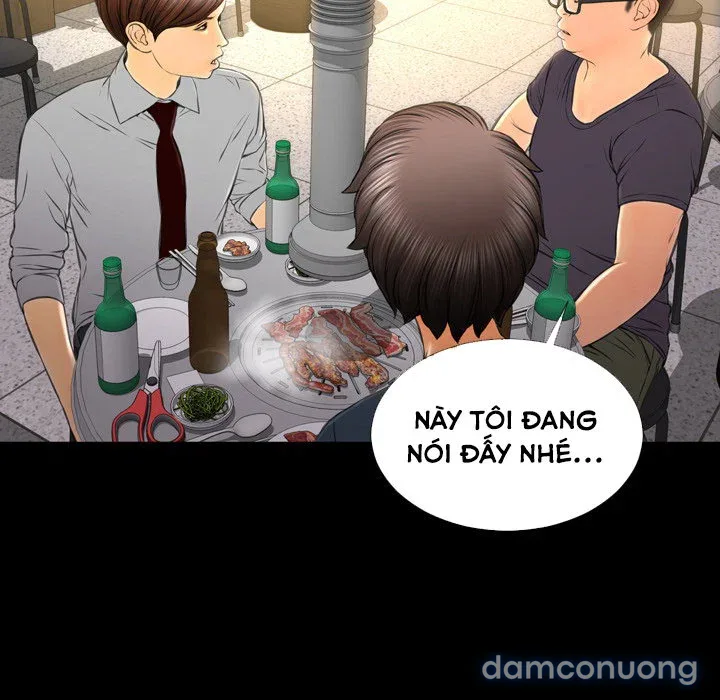 Em gái bán hàng sextoy 