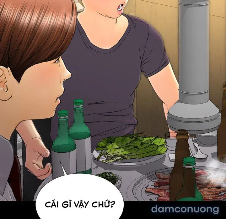 Em gái bán hàng sextoy 