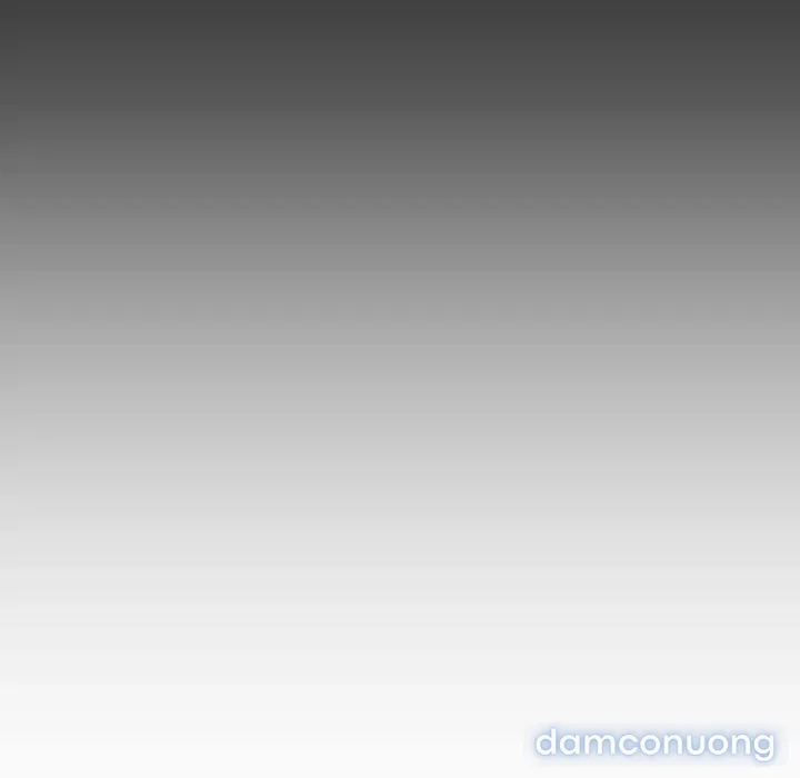 Em gái bán hàng sextoy 