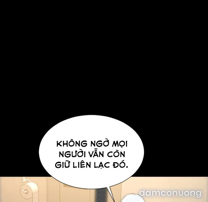 Em gái bán hàng sextoy 