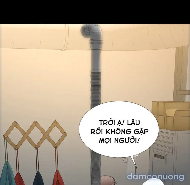 Em gái bán hàng sextoy 
