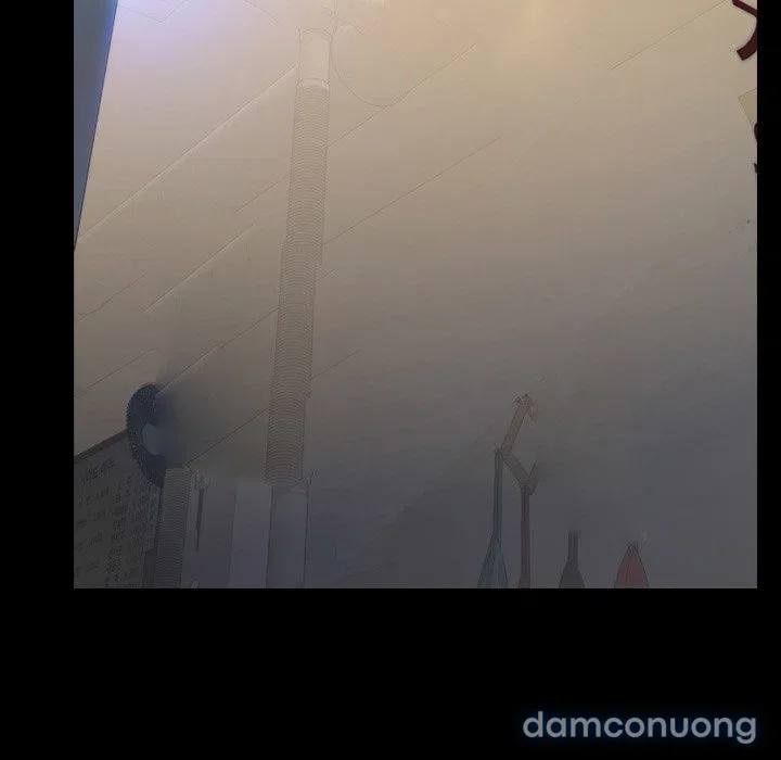 Em gái bán hàng sextoy 