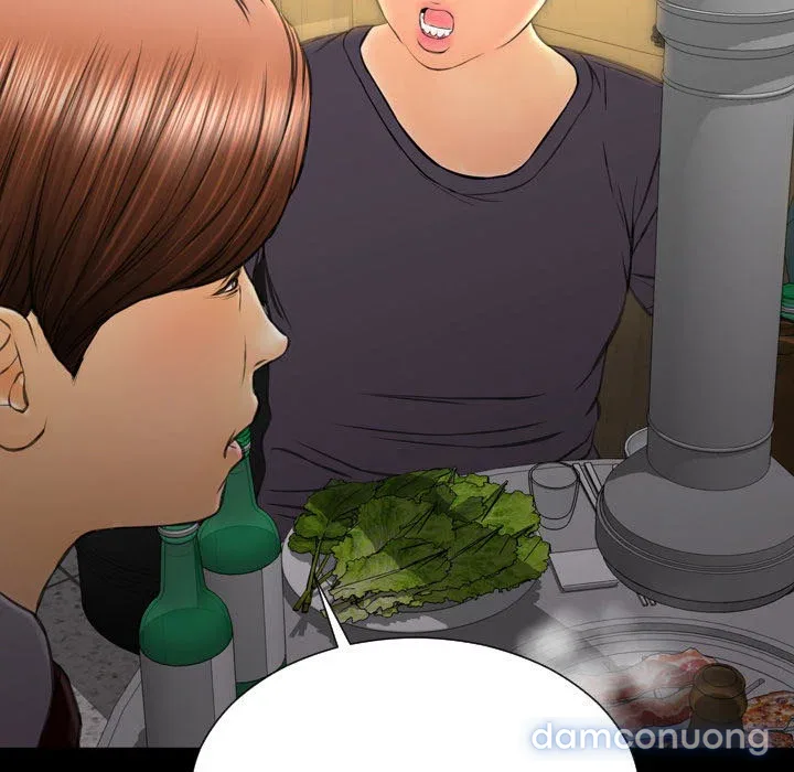 Em gái bán hàng sextoy 