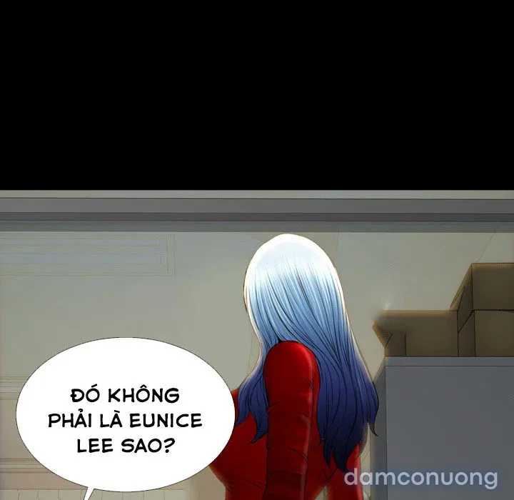Em gái bán hàng sextoy 