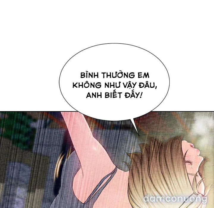Em gái bán hàng sextoy 