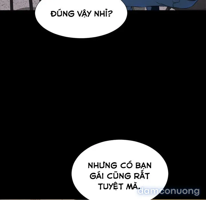 Em gái bán hàng sextoy 