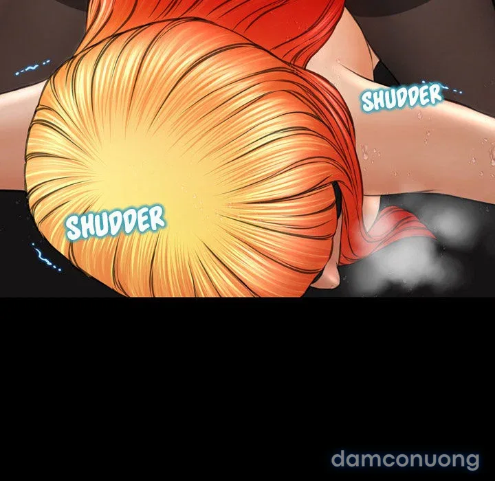 Em gái bán hàng sextoy 