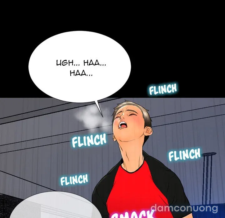 Em gái bán hàng sextoy 