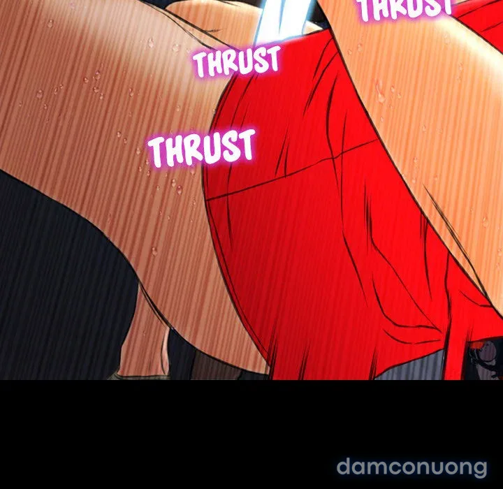 Em gái bán hàng sextoy 