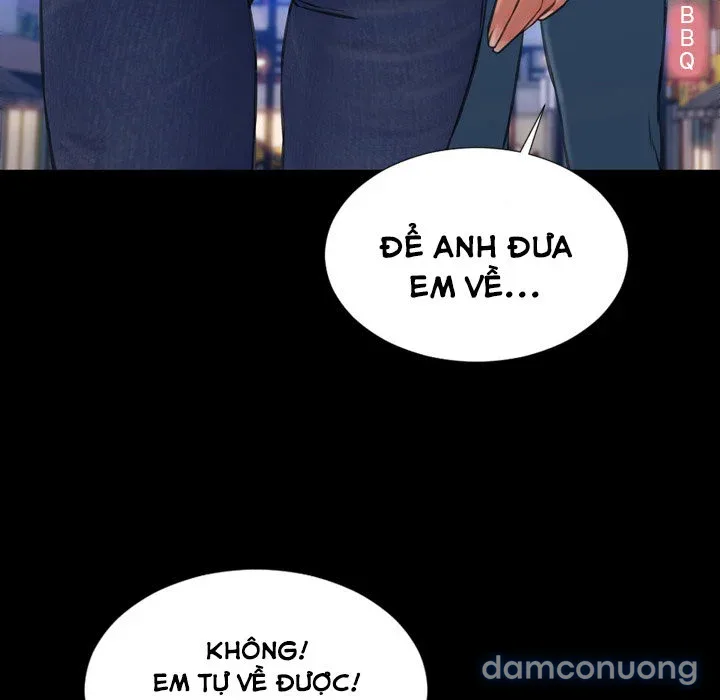 Em gái bán hàng sextoy 