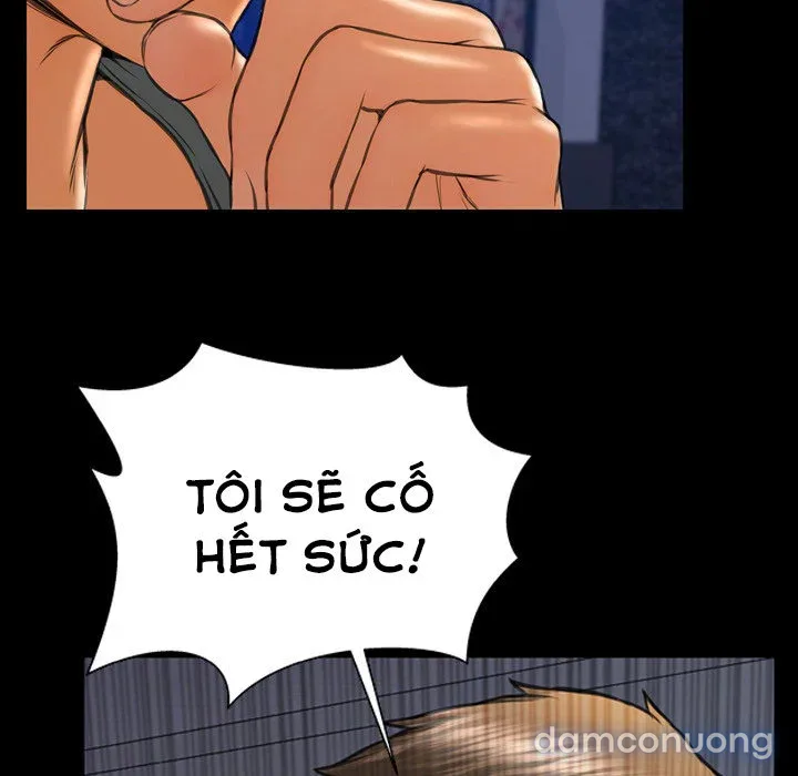 Em gái bán hàng sextoy 