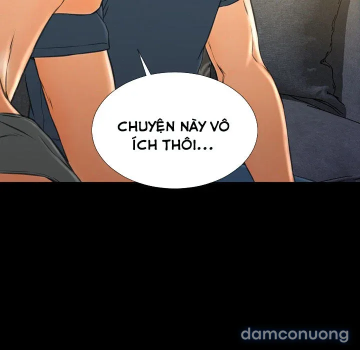 Em gái bán hàng sextoy 