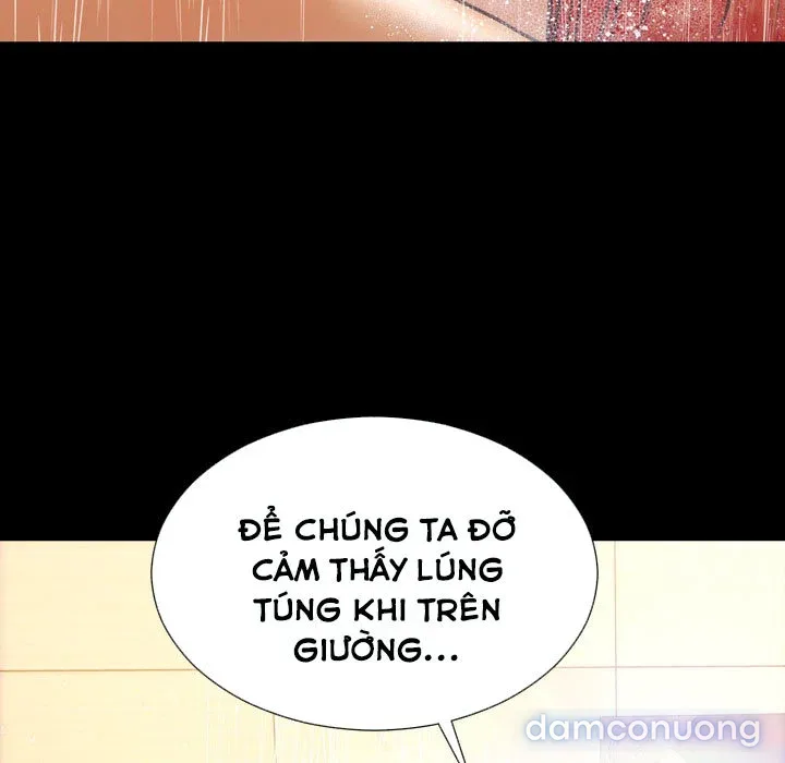 Em gái bán hàng sextoy 