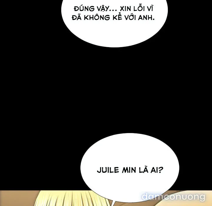 Em gái bán hàng sextoy 