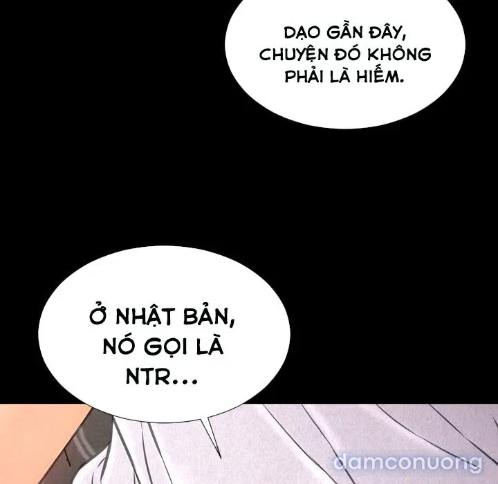 Em gái bán hàng sextoy 