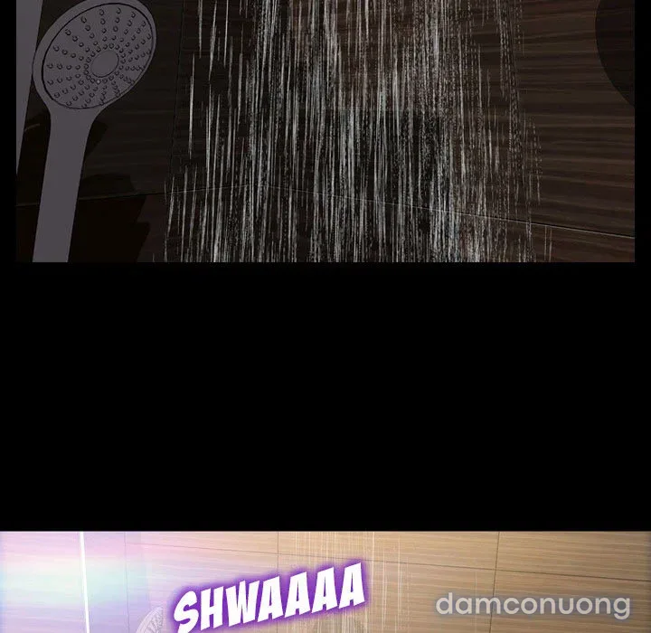 Em gái bán hàng sextoy 