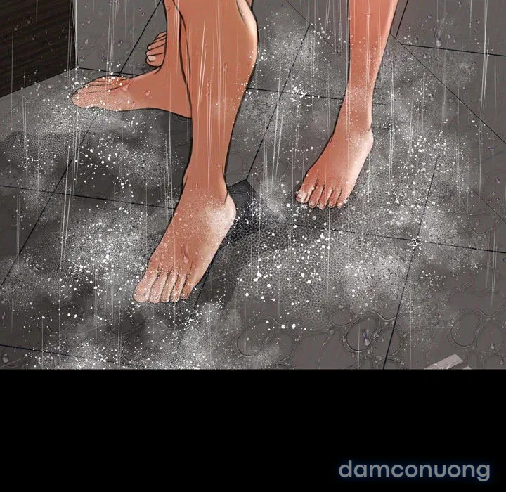 Em gái bán hàng sextoy 