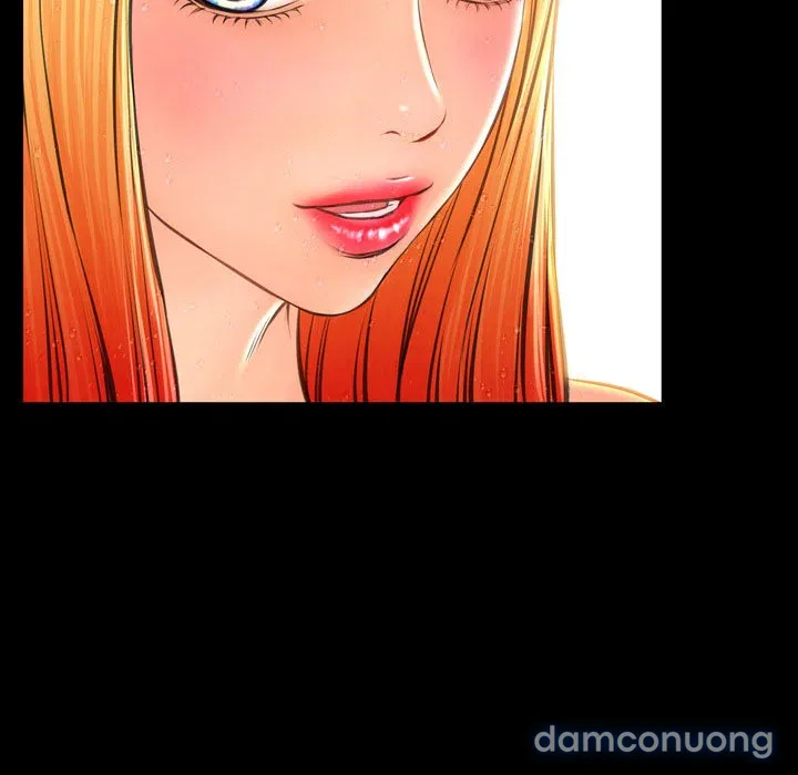 Em gái bán hàng sextoy 
