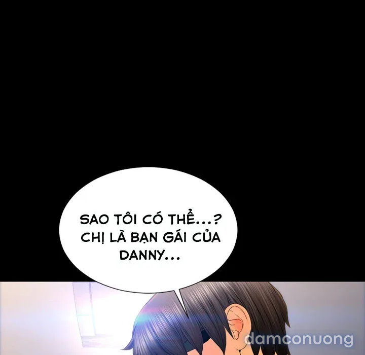 Em gái bán hàng sextoy 