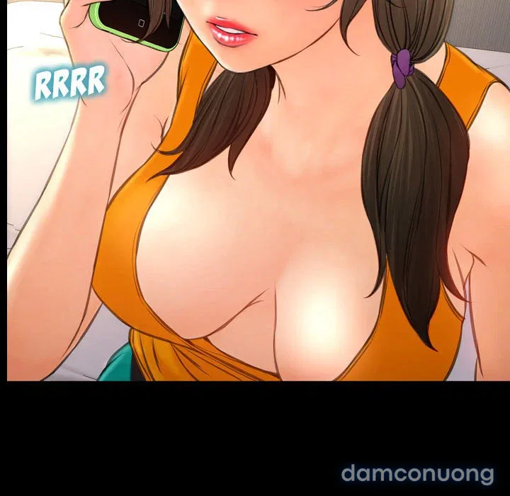 Em gái bán hàng sextoy 