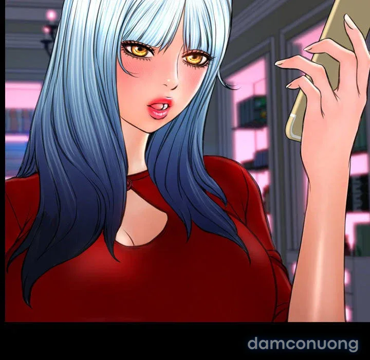 Em gái bán hàng sextoy 