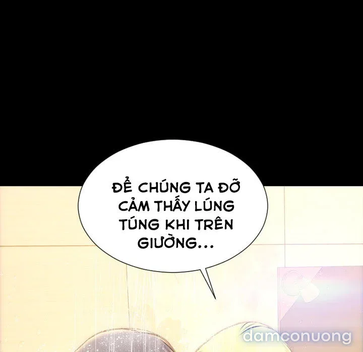 Em gái bán hàng sextoy 
