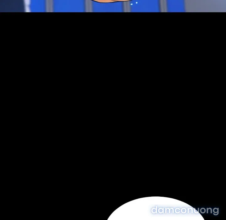 Em gái bán hàng sextoy 