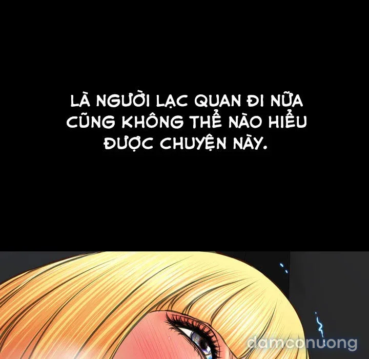 Em gái bán hàng sextoy 