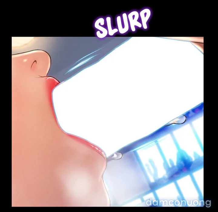 Em gái bán hàng sextoy 