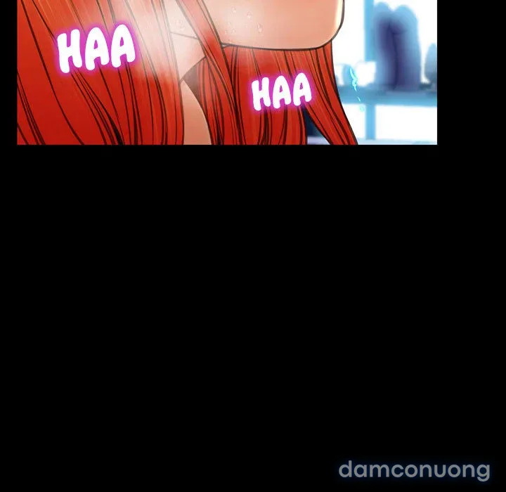 Em gái bán hàng sextoy 