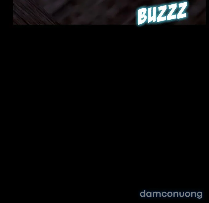 Em gái bán hàng sextoy 