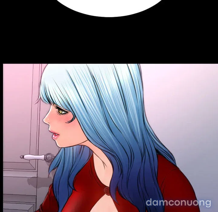 Em gái bán hàng sextoy 