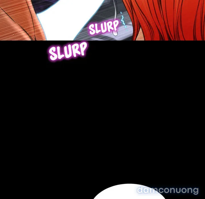Em gái bán hàng sextoy 